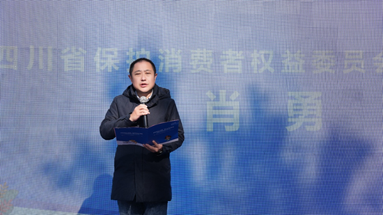 世界慢阻肺日遇上流感季 一起为家庭药箱做次“全身体检”