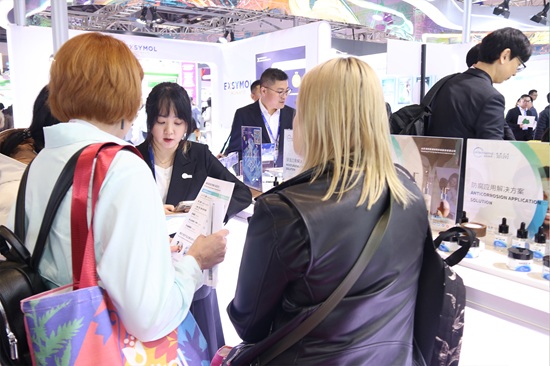 海科新源:以硬核技术与全矩阵方案,领跑个护原料国产替代新征程 海科新源:以硬核技术与全矩阵方案,领跑个护原料国产替代新征程